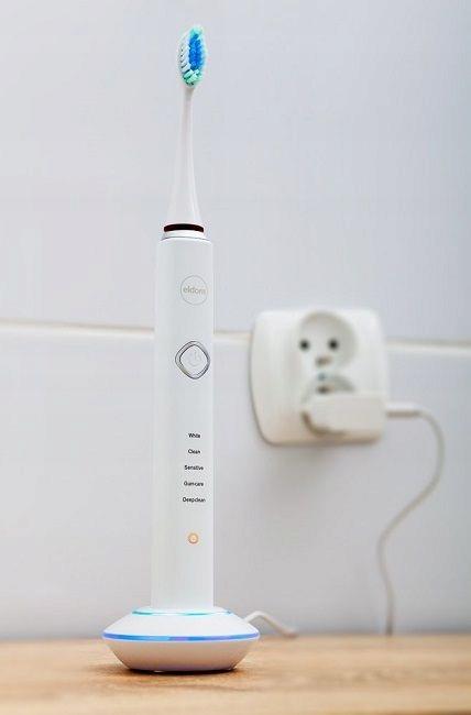 ELDOM SD200B sonic electric toothbrush