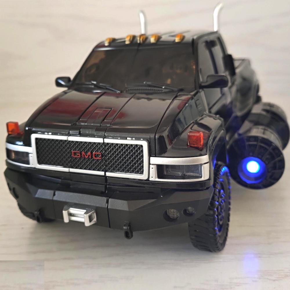 BMB Ironhide LS09 Robot Transformation Toys Autobots MPM06 Action Figure Deformation Model