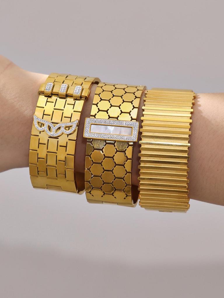 18K Gold Plated Honeycomb Pattern Stainless Steel Wide Bracelet with Zirconia Inlaid - European & American Fashion.
