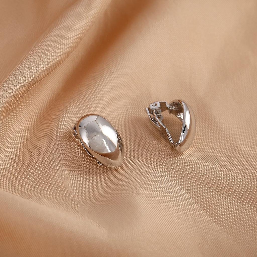 European American Fashion New Earring French Light Luxury Women Water Droplet Shaped Ear Clip High-end Feeling Simple Smooth