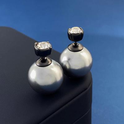 Pearl Earrings Women'S Korean Temperament Light Luxury Fashion Diamond Stud Earrings Simple Versatile Ear Jewelry