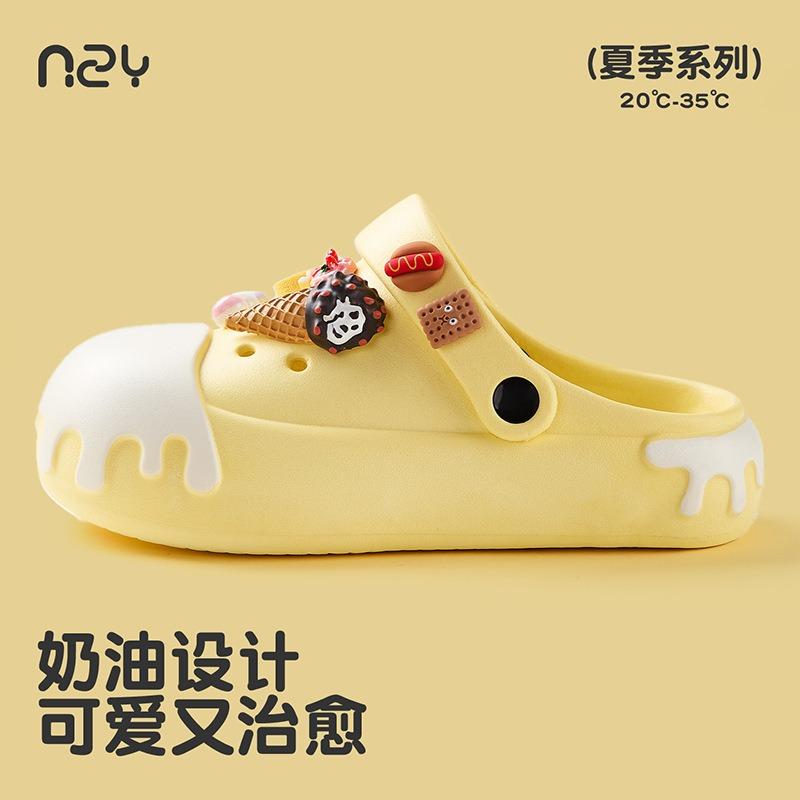 Cream Hole Shoes Women's Summer Color Matching DIY Ice Cream Beach Shoes Bag Head Wearing Fashion Slippers Women