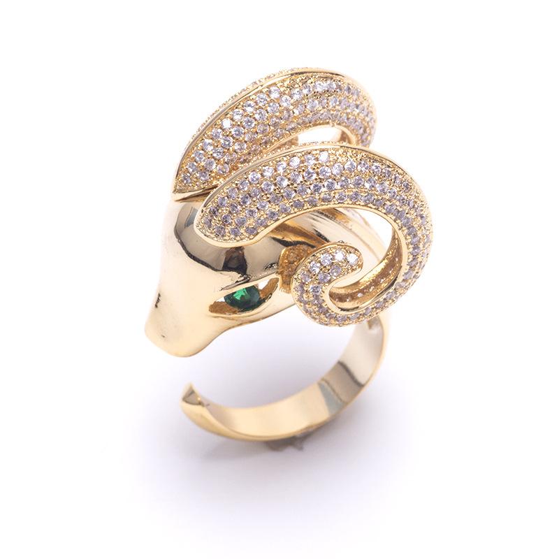 Nowy Popularny Spersonalizowany Pierścionek z Głową Owcy z Inkrustowanym Diamentem Pierścionek Zwierzęcy i Biżuteria Zodiakalna