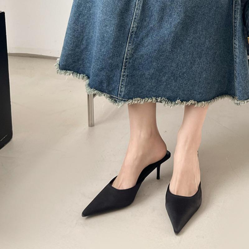 Fashion Women's Fashion Pointy Shallow Mouth Slim Slippers Summer New Baotou Set Foot Anti-slip Wear-resistant High Heels