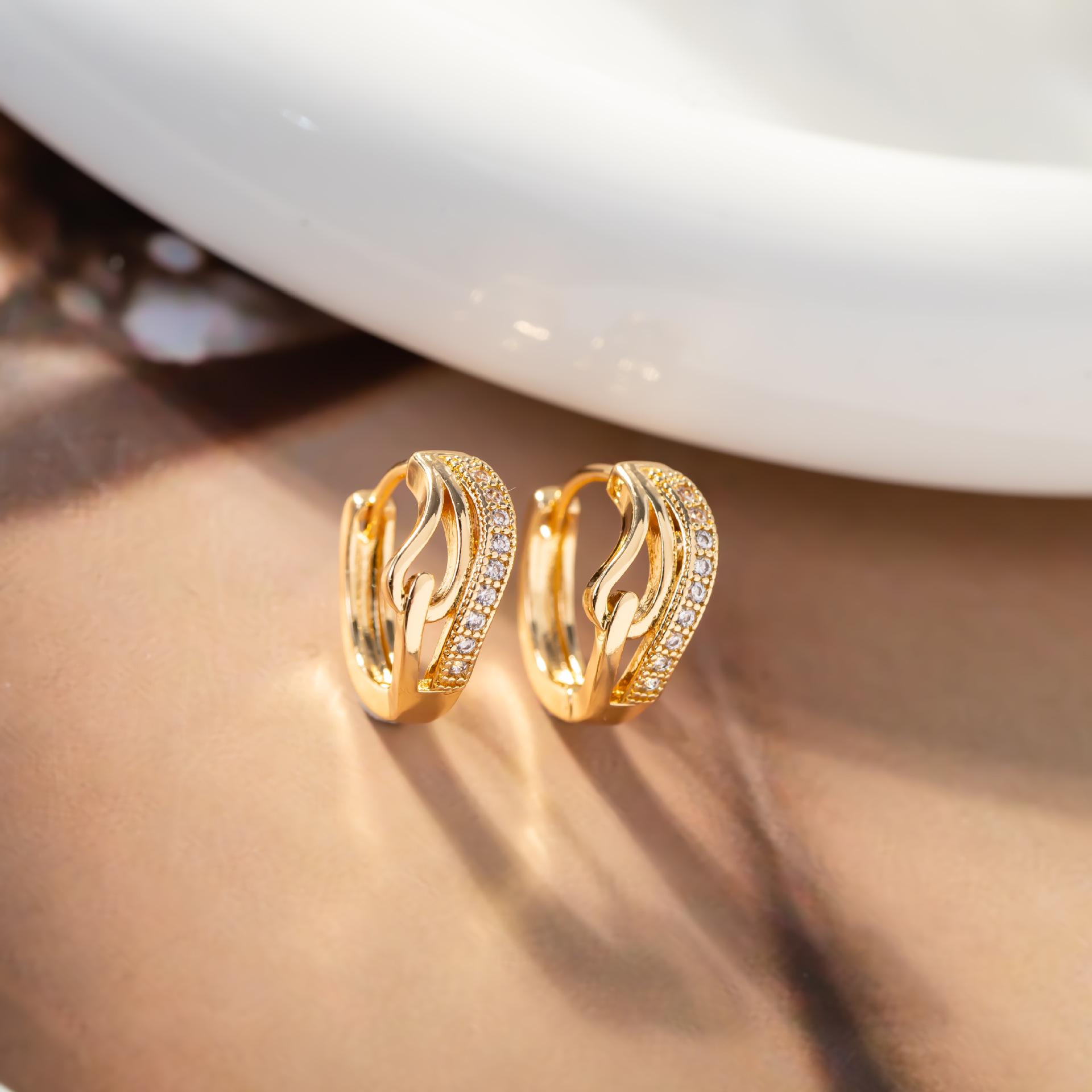 European  American Fashion Cross Micro-inlaid Zirconia Geometric Hoop Earrings, 8-shaped Design for Women