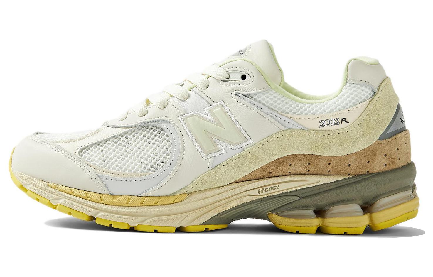 2002R Auralee x 2002R New Balance White M2002RA1 41.5