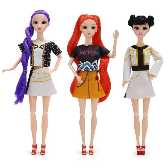 3 Pezzi Bambola in Vinile Articolata K-POP Action Figure Multi-Snodo Posaabile con Vestito Intercambiabile Giocattolo da Collezione per Bambini Adulti
