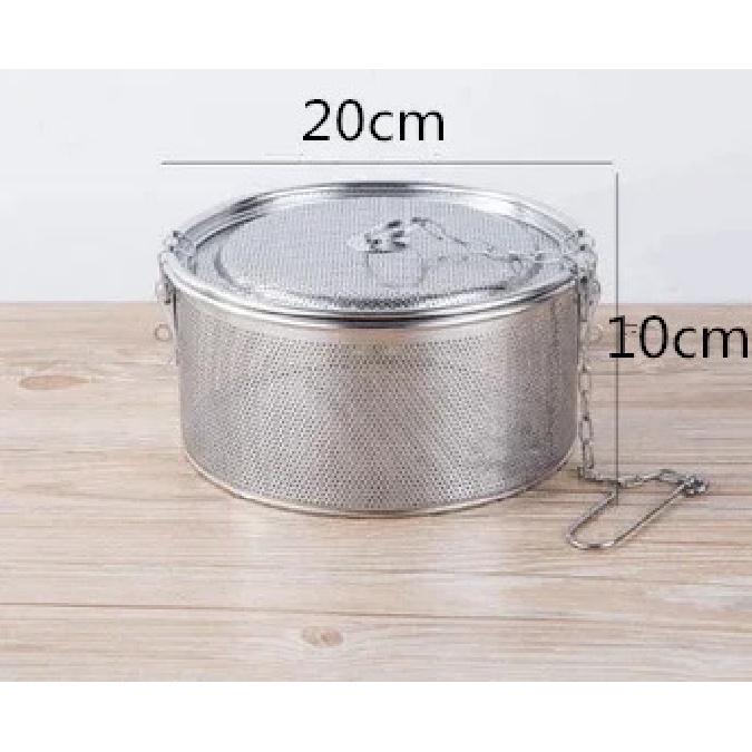 Big Stainless Steel Fine Mesh Strainer Gravy Soup Taste Spice Box Basket Brine Hot Pot Slag Separation Colander Strainers Basket