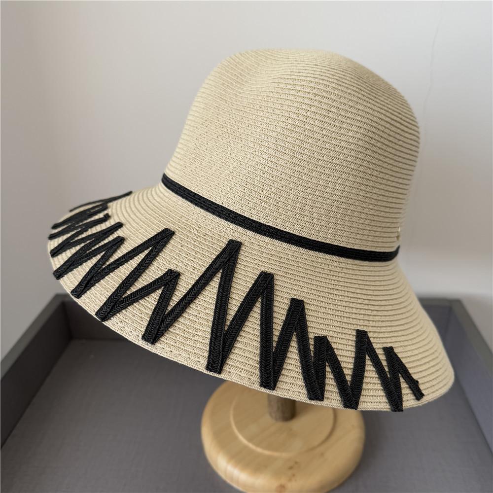 Big Eaves Sunshade Straw Hat Women's Summer Travel Vacation Sun Protection Hat Seaside Beach Sun Hat