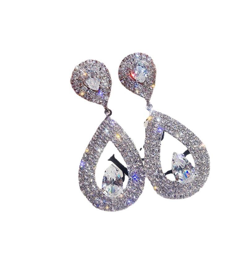 

Аксессуары для одежды Super Flash Diamond Drop Earrings Корейские индивидуальные универсальные серьги, серьги-гвоздики серебряный