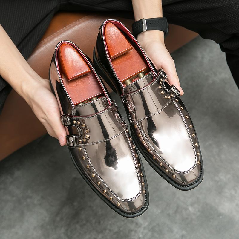 Side buckle men's shoes large size pointed glossy leather shoes British casual hairstylist loafers men's wedding shoes