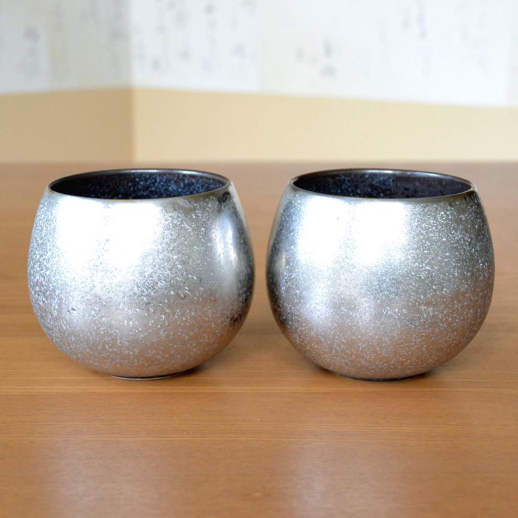 Silver Wedding Anniversary Arita Ware Pair of Silver Drop Rock with Gift Tag and Message in a Wooden Box Gift Glasses, Card,