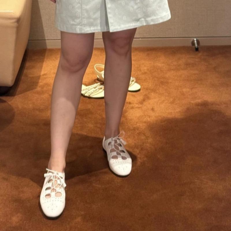 Fashion New Flat Shoes Autumn Fashion Round Toe Cutout Breathable Front Lace-up Soft Sole Non-Slip Wear-Resistant Single Shoes