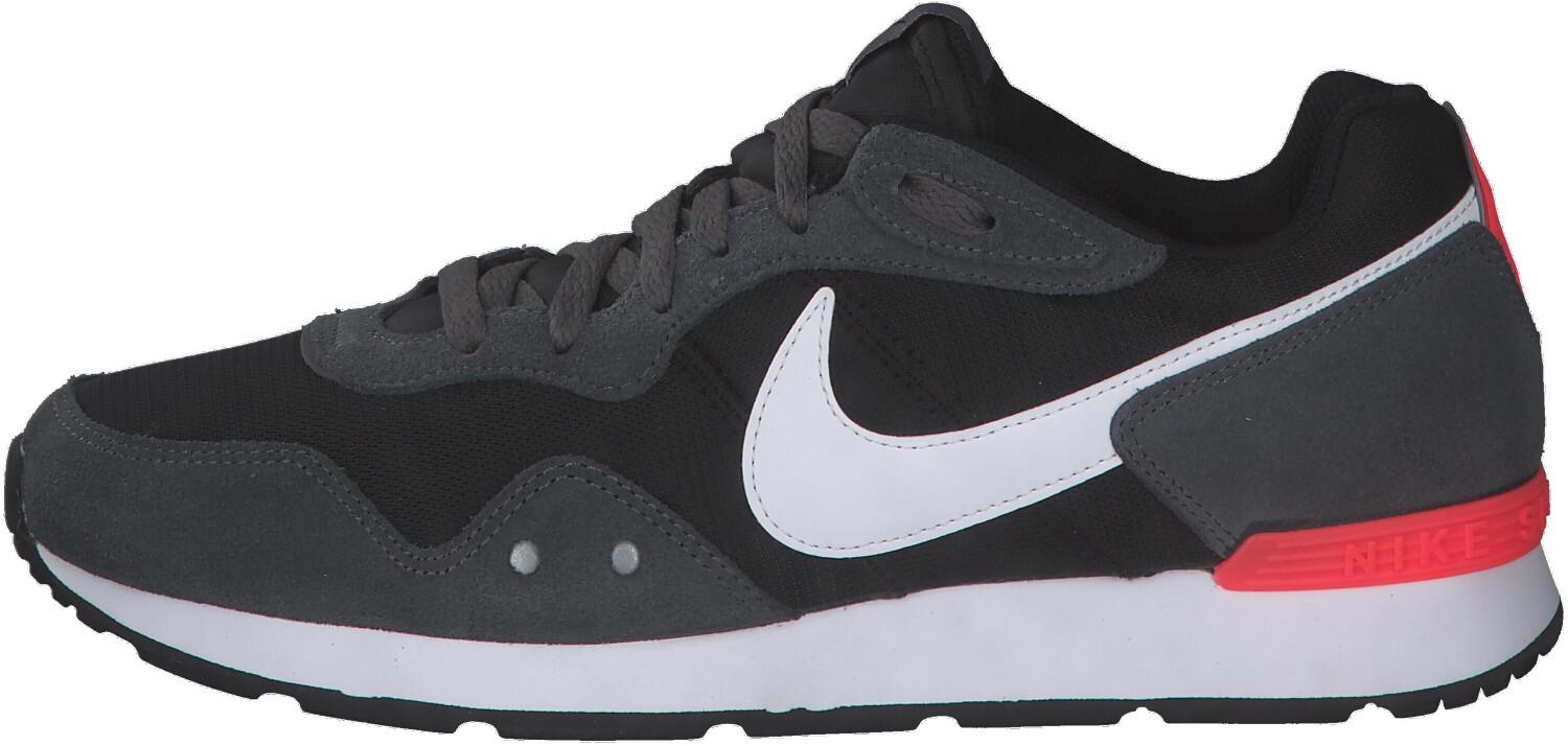 

Кроссовки Nike Venture Runner 42 ½