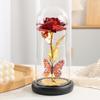 Ručně vyráběná růže z pozlátka ve skleněné kupoli se světlem - Dárková krabička na Valentýna