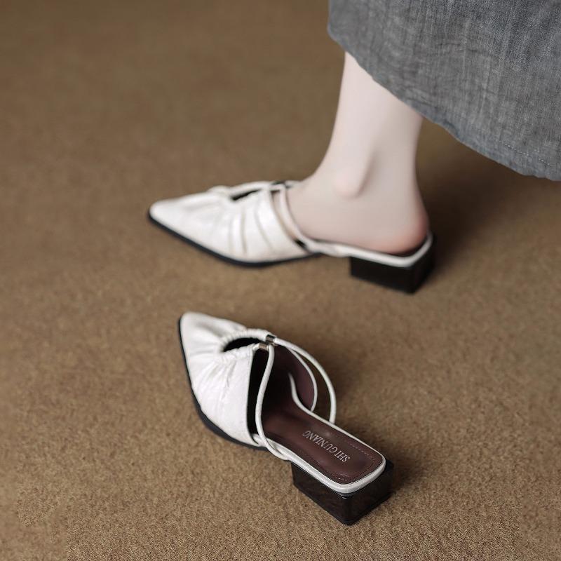 Fashion New Fashion Low Heel Shoes for Women Baotou Slippers Solid Square Toe Summer Fashion Hot Sale Women's Slippers Versatile Style