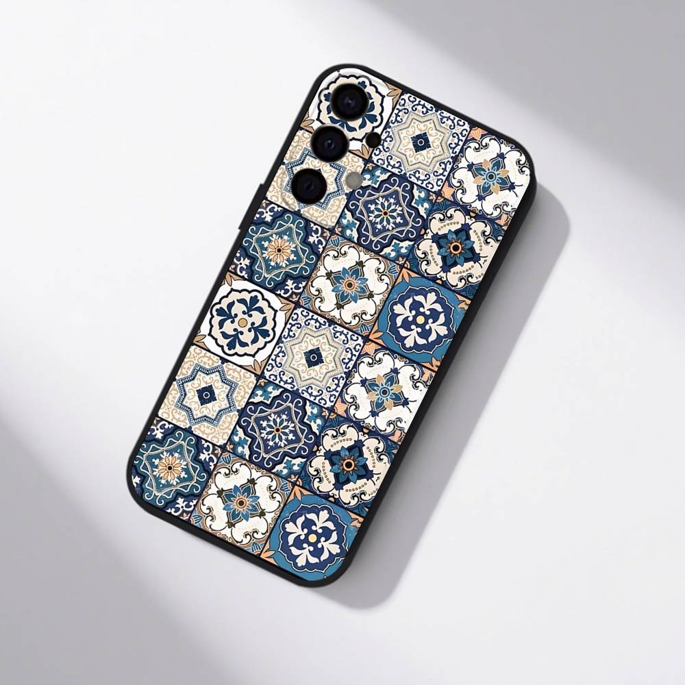 M-Moroccan Tile Phone Case For Samsung S25,S24,S21,S22,S23,S30,Ultra,S20,Plus,Fe,Lite,5G Black Cover