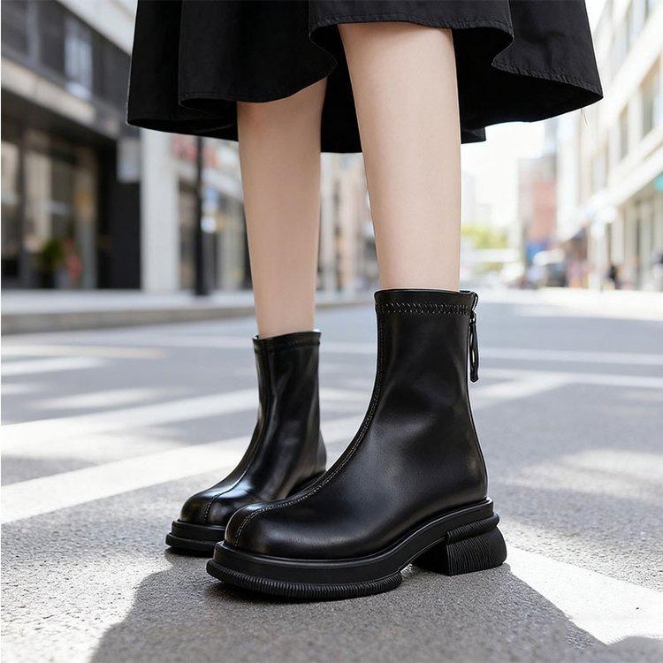 High-value short boots women's winter new boots boots thick-soled Martin boots