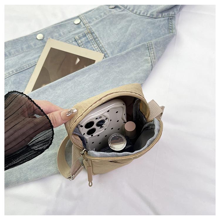 Women's Crossbody Canvas Phone Bag - Ultra-Light, Portable, Summer Small Square Design