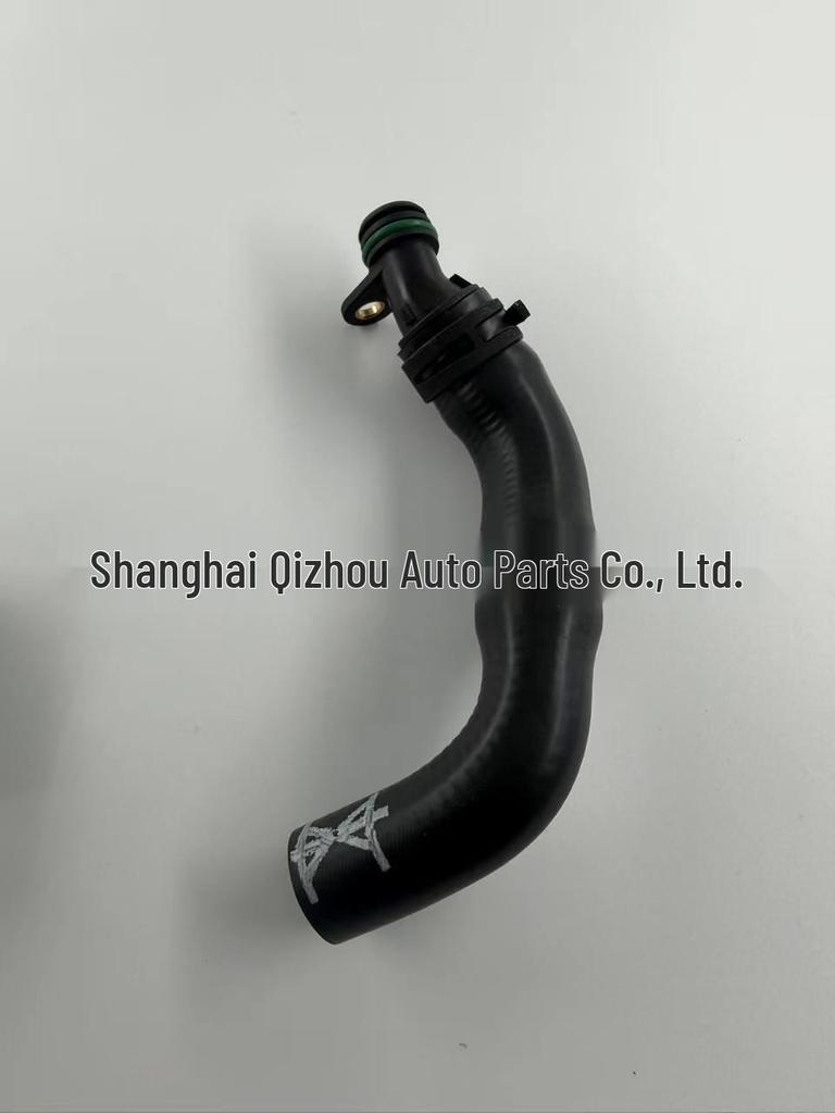 03H121118 03H121051D Water Pump Connector & Cooling Hose for Touareg