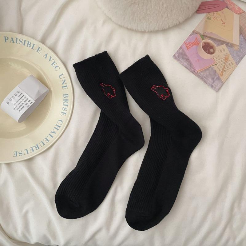 Lady Spring and Autumn Embroidery Flower Lovely Rabbit Wild Build College Wind Tube Stack Socks
