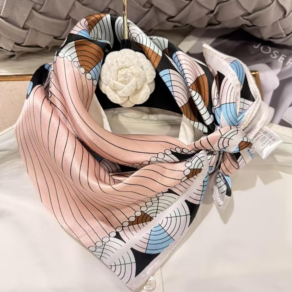 Light  Purple Women'S 100% Mulberry Silk Scarf Neckerchief Spring Fall New Luxury Floral Design Satin Squaresilk Scarves 65*65Cm