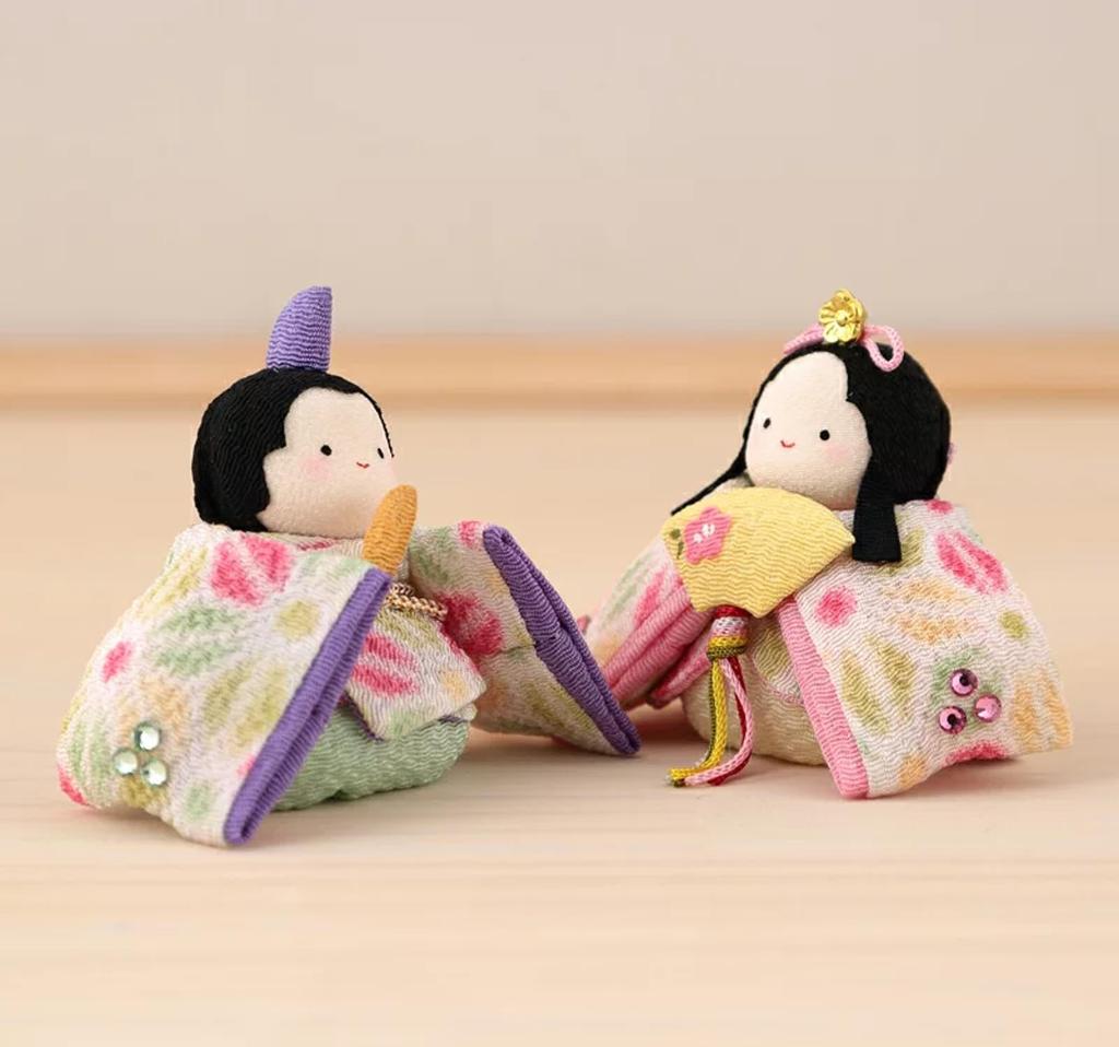 Muñeca Hina compacta Muñeca Hina Decoración escalonada Hina Decoración Ryukodo Pedido especial Poteri Hina Juego de soporte de decoración de madera con diamantes de imitación