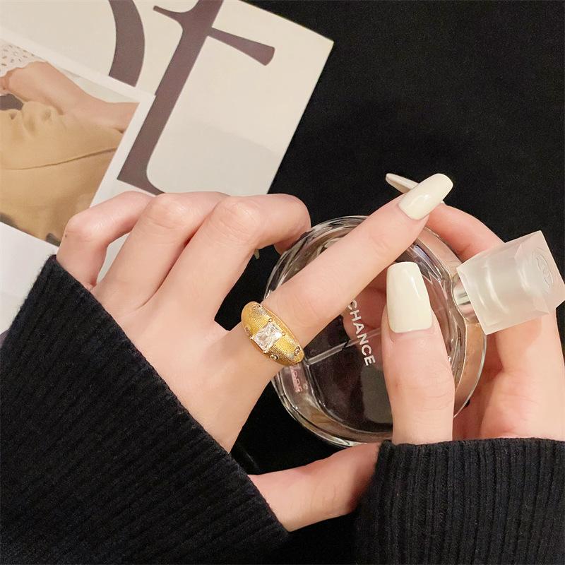 Medieval Brushed High-Quality Texture Retro Open Ring Niche Design Light Luxury Index Finger Ring Star Personality Ring Woman