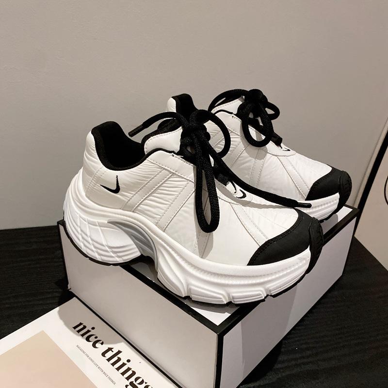European Station Dad Shoes Women's 2025 Autumn New Fried Street Heightening Thick Sole Color Matching Casual Running Sports Shoes Women