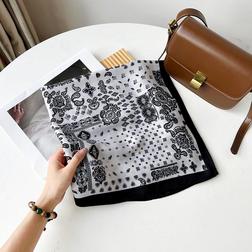 New Fashion Puzzle Cashew Silk Scarf Female Simulation Silk Herringbone Cotton Square Scarf Soft Silk Scarf Scarf Decorative Scarf