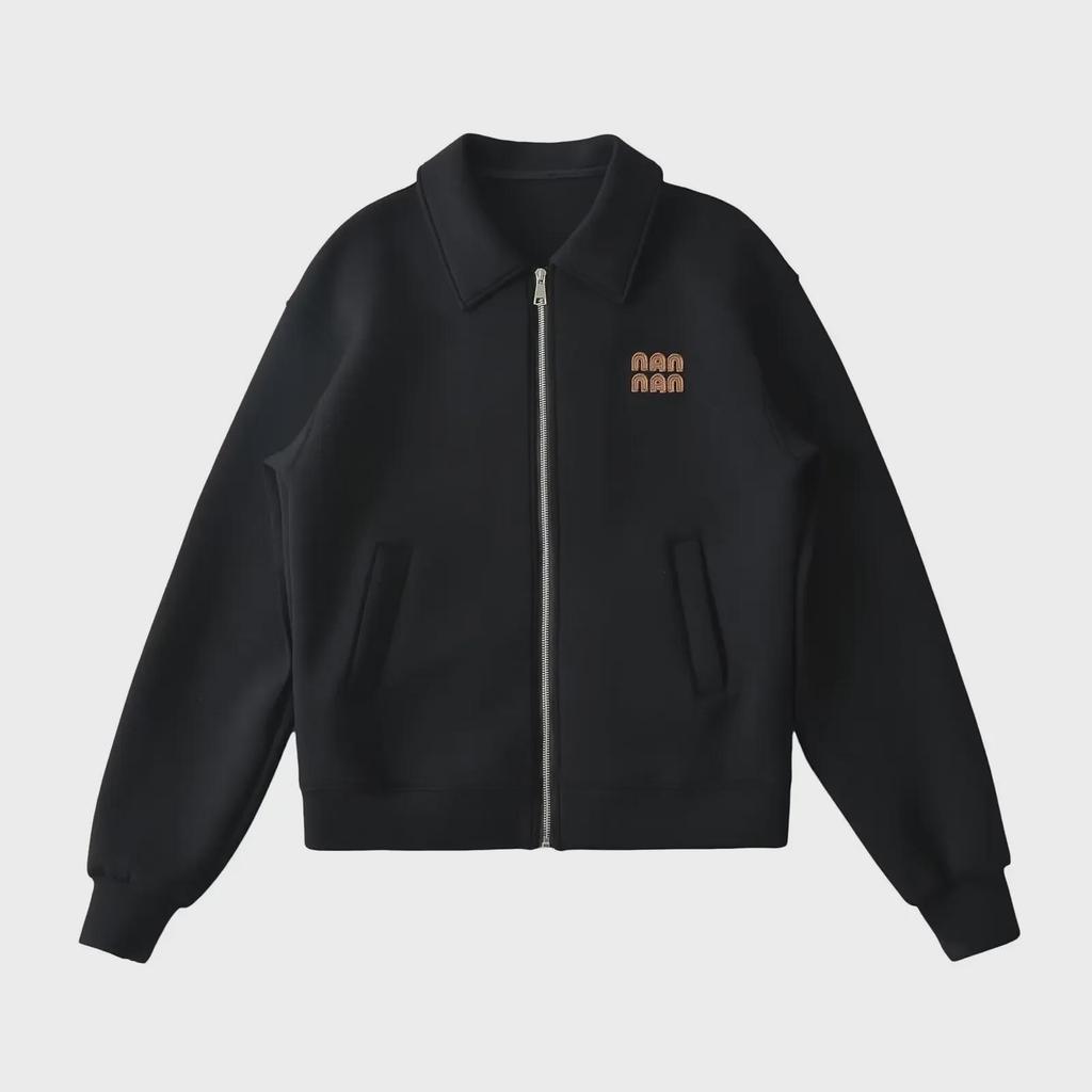 "Sweet Sports Style Mini Skirt: Elastic Waist, Air Layer Embroidery, Anti-Exposure, Versatile Sweater Material for Women."