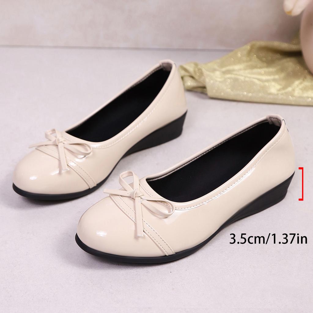 2025 Versatile Commuter Bow Gentle Solid Color Single Shoes Light Mouth Women's New Large Size Fashion Casual Shoes Women's