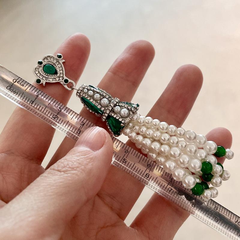 Smaragd Französisch Retro Diamant Perlen Ohrring Set mit Exquisite Perlenarmband