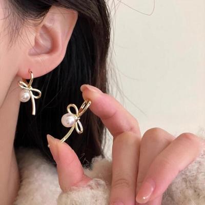 Big Pearl Ribbon Earrings 2 Colors