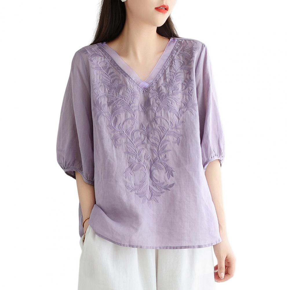 Women Loose Style Top Stylish Women's Embroidered V-neck Tops for Spring Autumn Loose Fit Commuting Style Blouses with Half