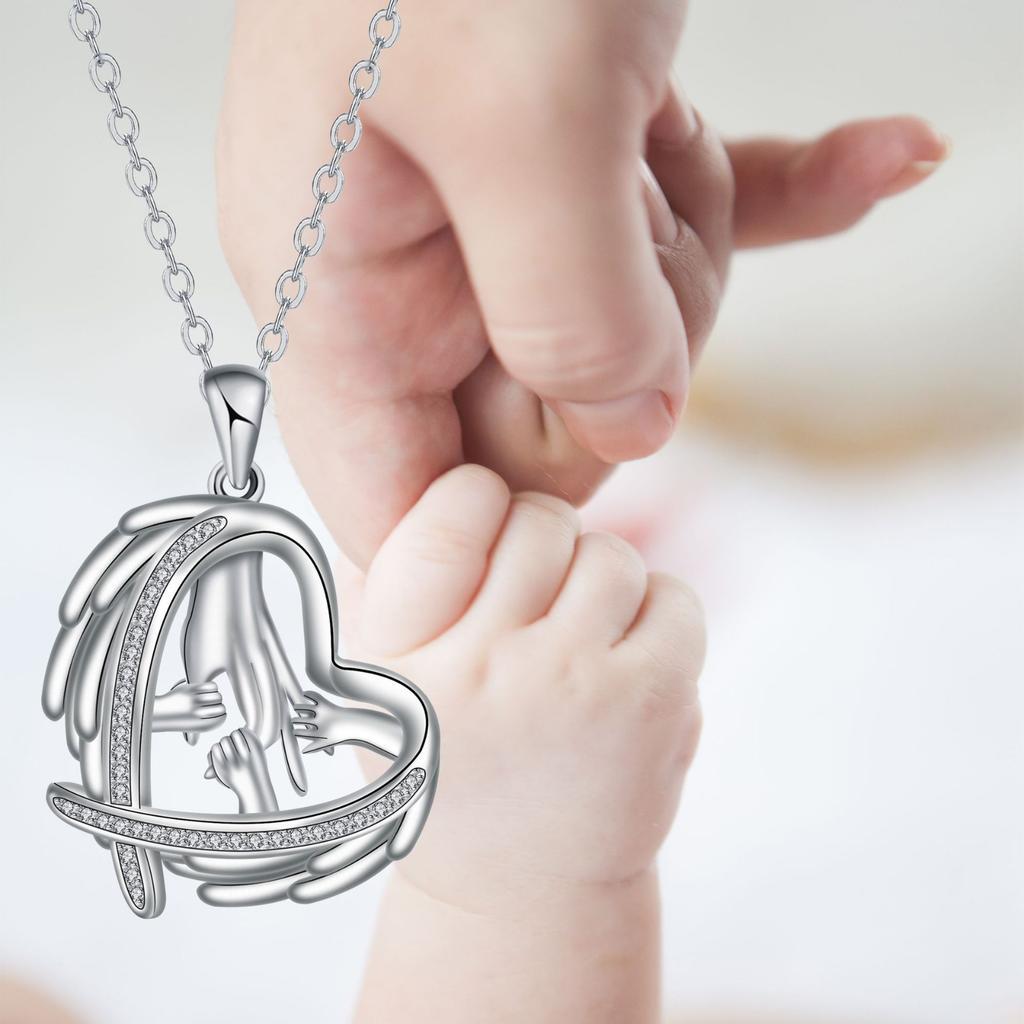 Moderiktiga, unika, diskreta lyxiga och exklusiva smycken; En perfekt present till en vän.