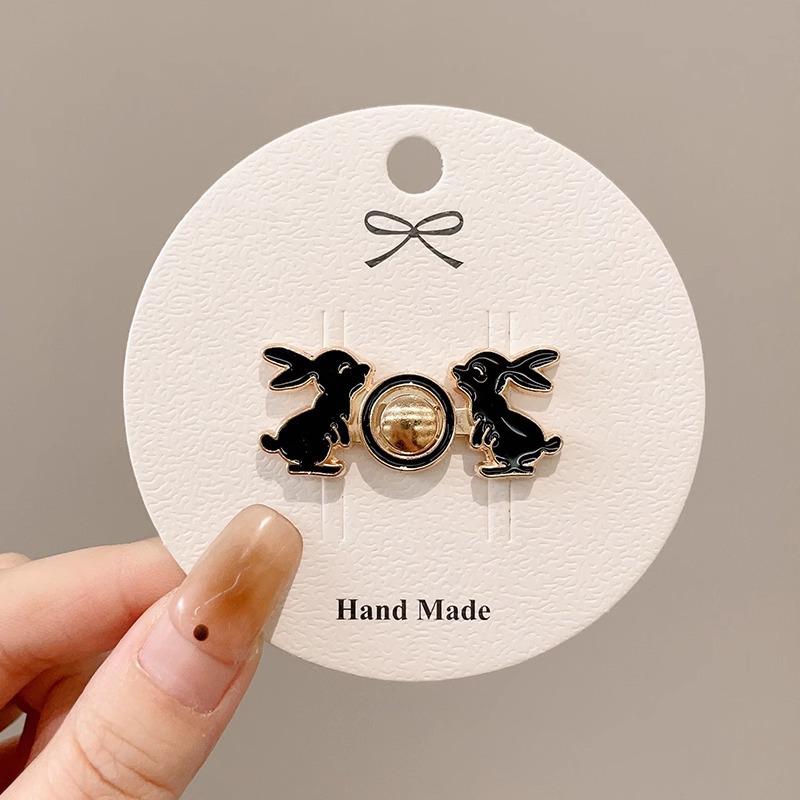 Pants Waist Tightening Pin: High-End Adjustable Anti-Exposure Buckle