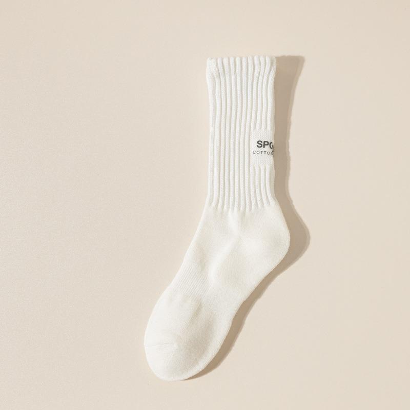 Herren Herbst und Winter Fleece und Verdickt Handtuchsohle Reine Baumwolle Trendige Jugend Sport Mittelhohe Socken