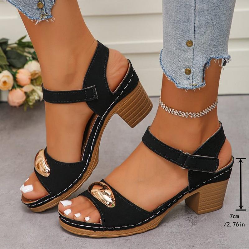 

Fashion Summer 2025 new fashion height-increasing thick-heeled large-sized high-heeled sandals for women s export casual large-sized 36 чёрный