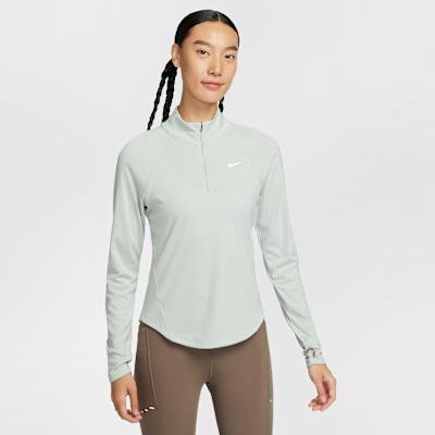 Nike T Shirts Women s Green Stand Collar Moderate L