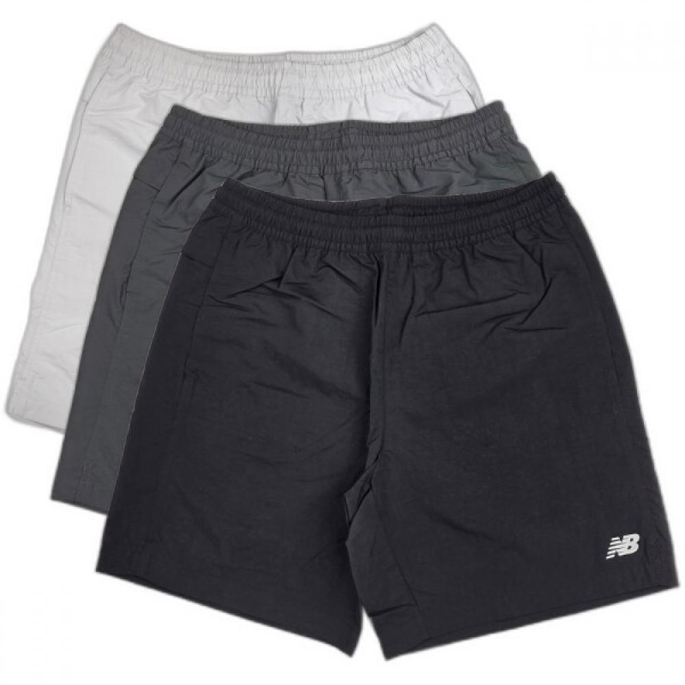 

New Balance Shorts Essential Woven 4.5 Length Nbnvfco203 (19)Black/070(XS)