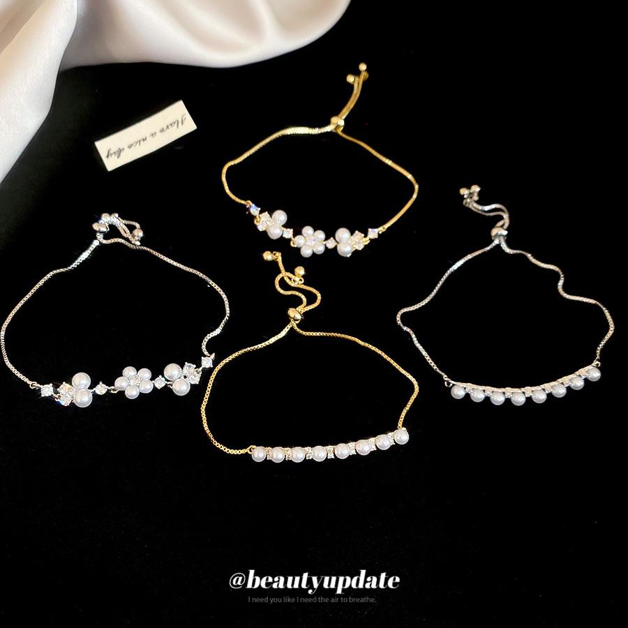 Korean Chic Zircon & Pearl Geometric Bracelet: Light Luxury Fashion Hand Jewelry