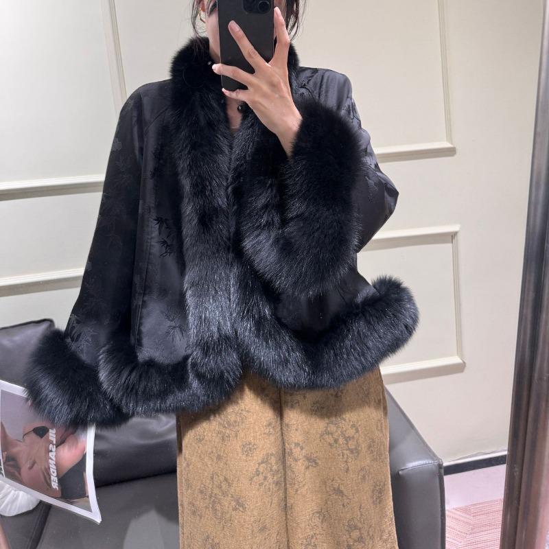 A new fox hair down liner medium women's fur coat Haining real hair