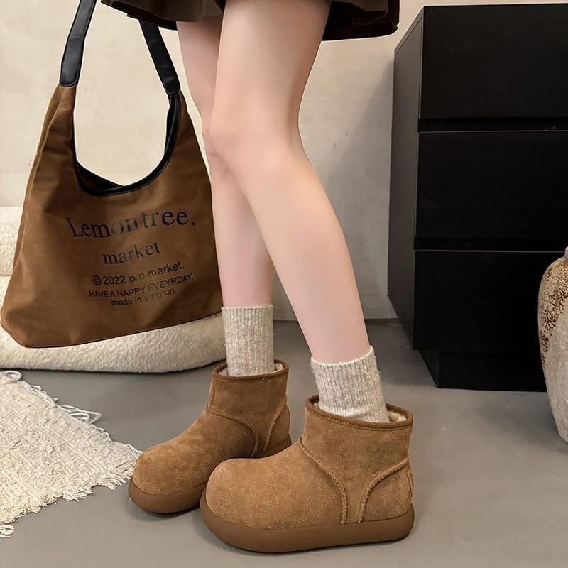 Women's Thick-soled Winter Lightweight Warm Cold Padded Snow Boots Non-slip Wear-resistant Casual Sneakers Cotton Boots