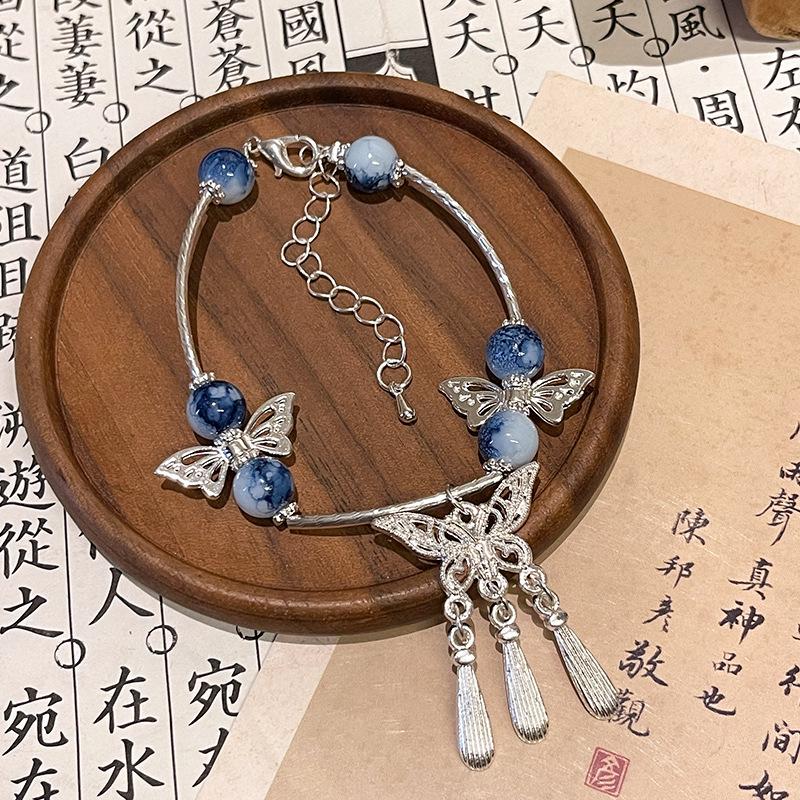 

Новые китайские сине-белые фарфоровые браслеты с кисточками и бусинами для женщин 1 pcs