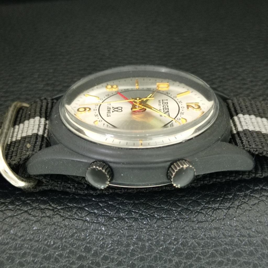 SWISS VINTAGE LEGEND HAND-WINDING MENS REFURBISHED ALARM WATCH a707520-1