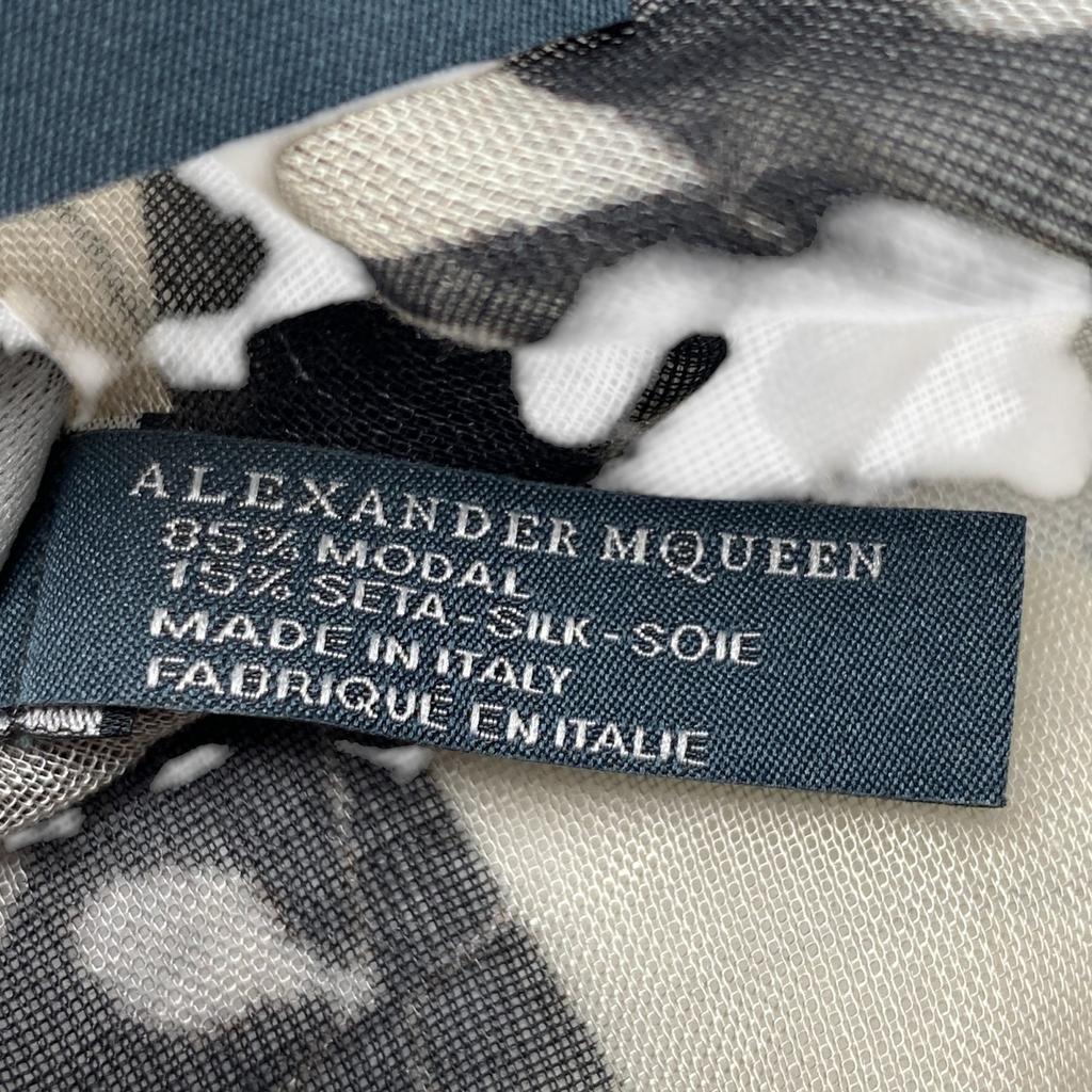Used Alexander McQueenscarf silk Women