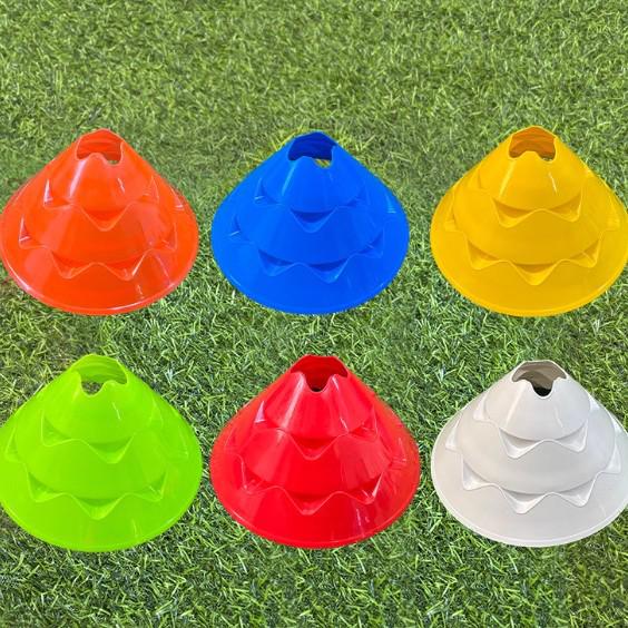 Mixed Color Round Football Training Cone Set with Thickened Base