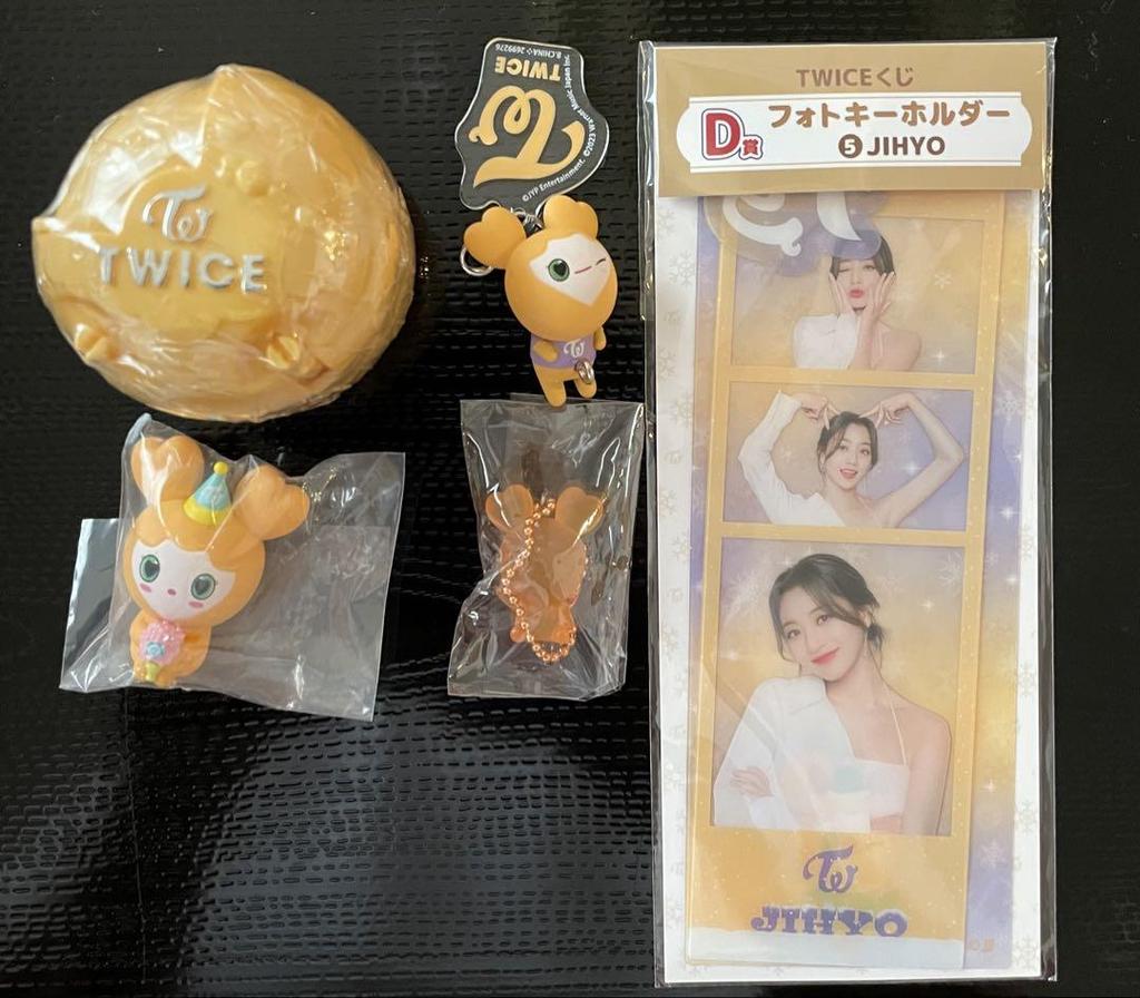 [USED] Twice Jihyo fans 8 pieces gacha etc. 5 items