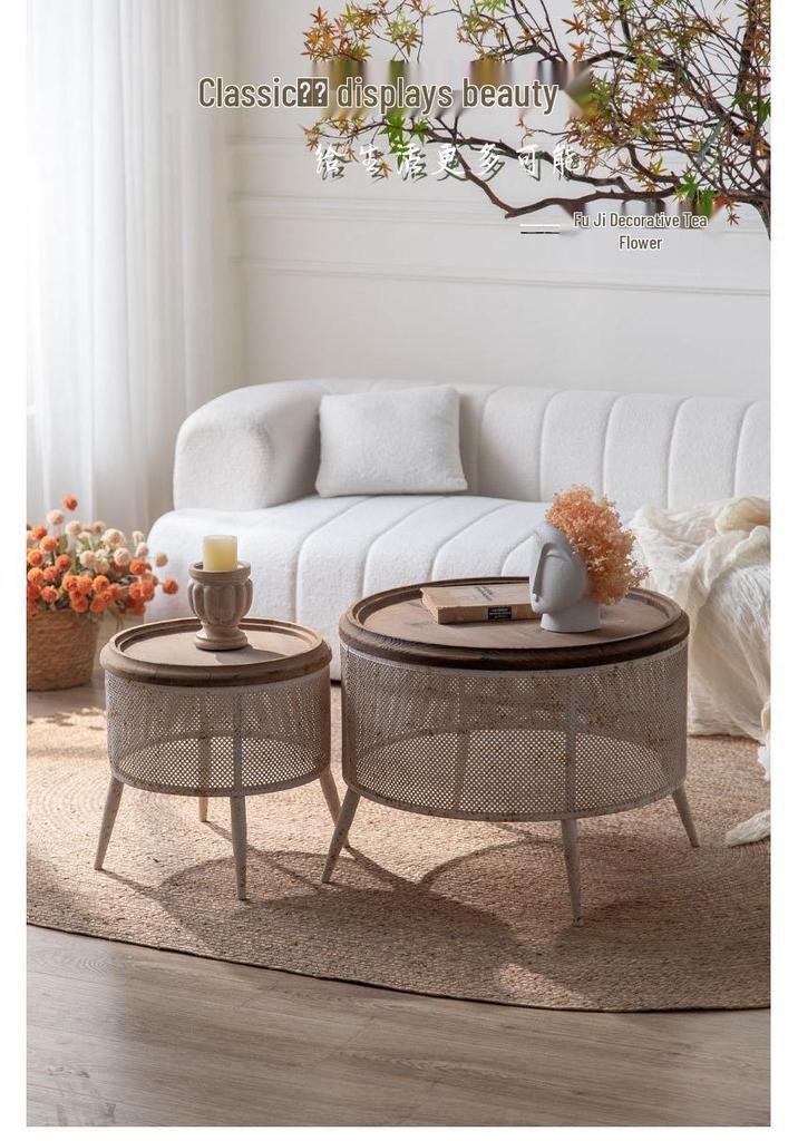 Vintage American Country Round Coffee Table - Distressed Wrought Iron Side Table for Living Room Decor, Ideal for Small Apartments.